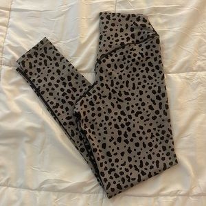 Balance Athletica leggings, worn <3 times and washed on cold/hang dry